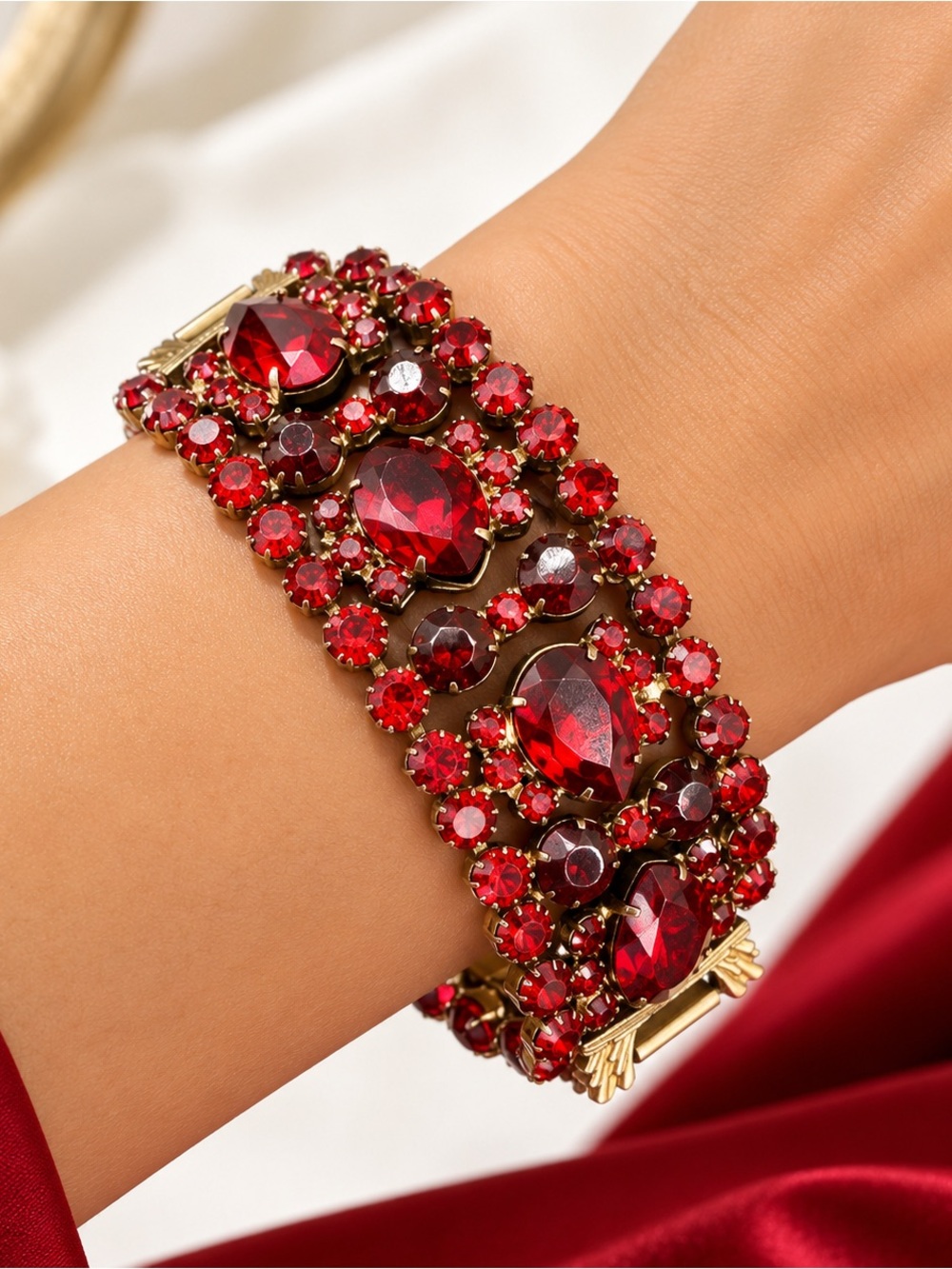 Vintage Statement Red Rhinestone Bracelet Gold Tone 7.5” Showstopper